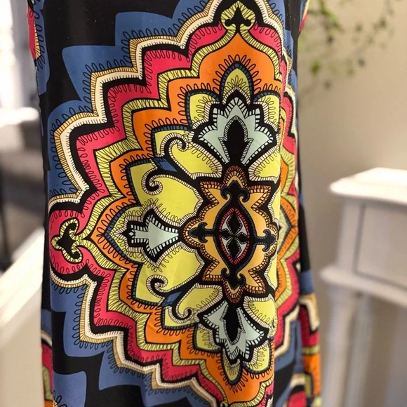 Aryeh Black and Multicolor Patterned Midi Dress - Picture 4 of 4